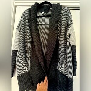 Chaus cardigan